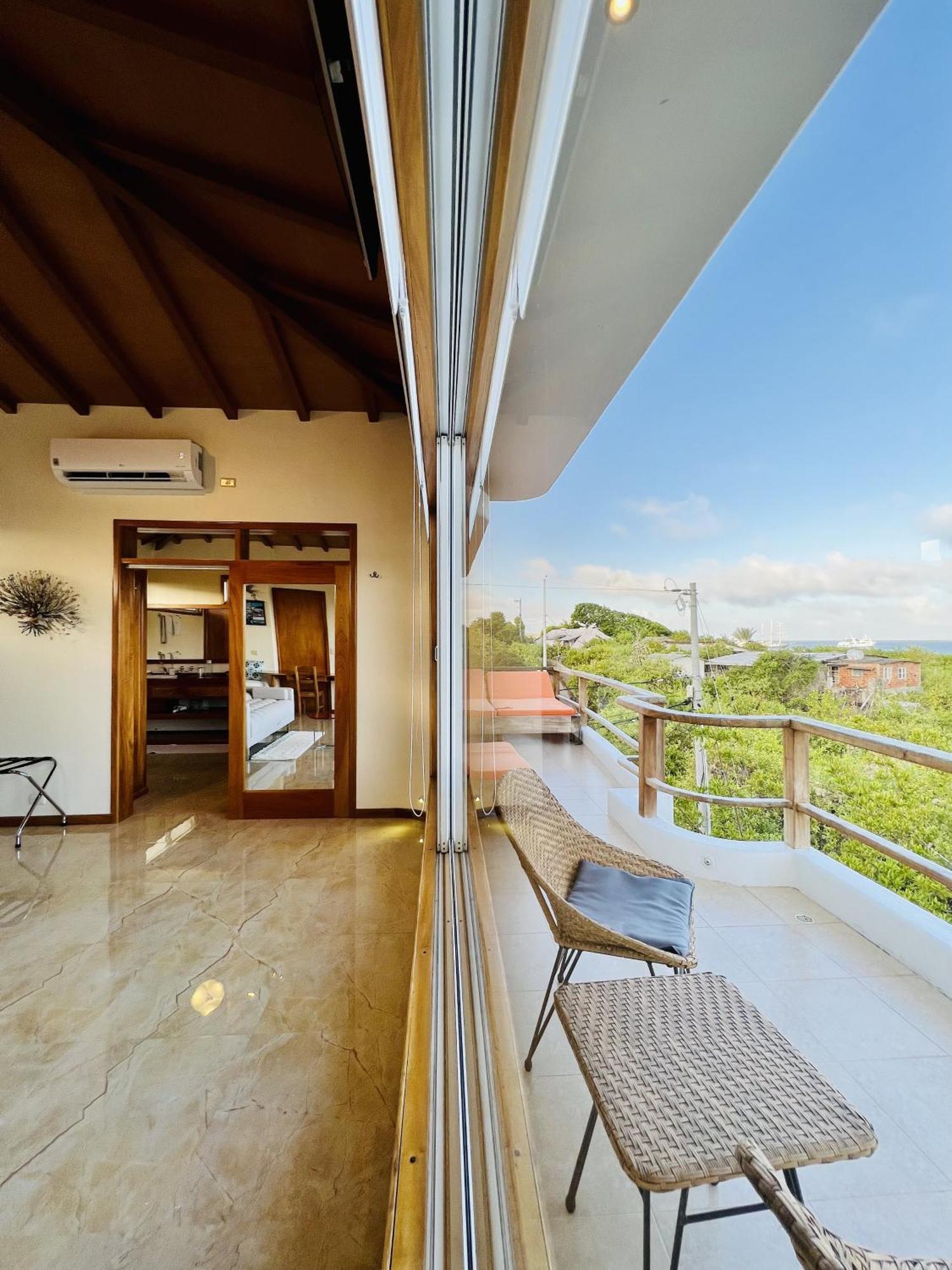 Villa Blue Heron Galápagos Puerto Ayora (Galapagos Islands)